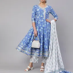 glam roots Floral Print Flared Kurta Set with Dupatta image 5