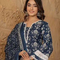 yufta Women Floral Print Straight Kurta Set image 5