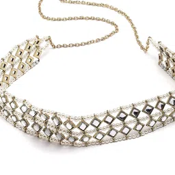 karatcart Gold Plated Square Kundan & Pearl Beaded Kamarbandh image 5