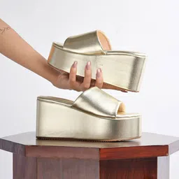 shoetopia Open-Toe Slip-On Platforms image 5