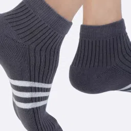 air garb Pack of 2 Women Striped Ankle-Length Socks image 5