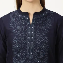 saffron threads Women Embroidered Relaxed Fit Tunic image 5