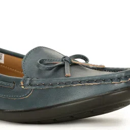 bata Women Moccasins with Bow Accent image 5