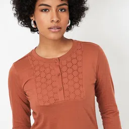 max Women Lace Round-Neck T-Shirt image 5