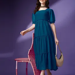 raiyani fashion Square-Neck Tiered Dress image 5