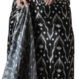 griva designer Women Printed Chinon Saree image 5