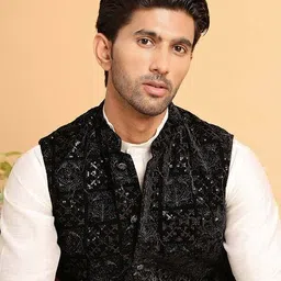 jompers Men Embellished Regular Fit Nehru Jacket image 5