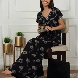 sweet dreams Women Floral Print Round-Neck Nighti image 5