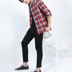 highlander Men Mid-Rise Tapered Jeans image 5