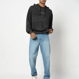 yousta Men Hooded-Neck Regular Fit Sweatshirt image 5