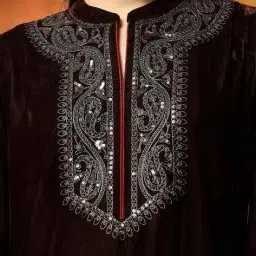 nayam by lakshita Women Embroidered Straight Kurta Set image 5