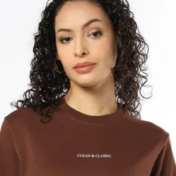 buda jeans co Women Placement Typographic Print Crew-Neck Sweatshirt image 5