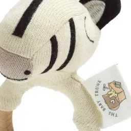 the baby trunk Zebra Wood Teether image 5