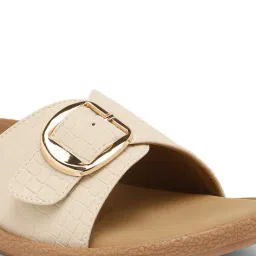 valiosaa Women Croc-Embossed Slip-On Flat Sandals with Buckle Accent image 5