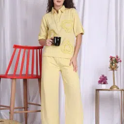 neudis Women Self-Design Top & Pyjamas Set image 5