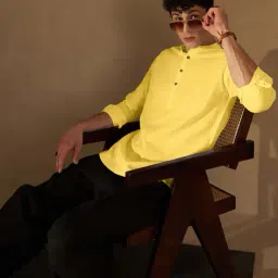 fifth u Men Regular Fit Short Kurta with Mandarin Collar image 5