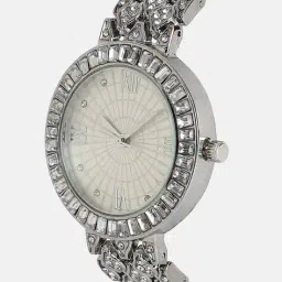 haute sauce Women Round Dial Analogue Watch  image 5
