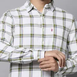 levi's Men Checked Slim Fit Shirt image 5