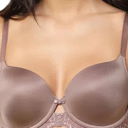 triumph Under-Wired Lightly-Padded T-Shirt Bra image 5