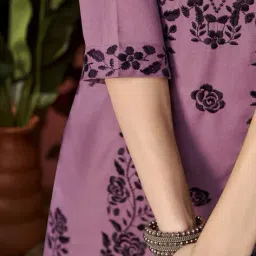 opive fashion hub Women Embroidered Straight Kurta Set image 5