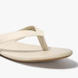 yousta Women Thong-Strap Flat Sandals image 5