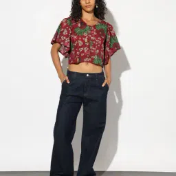 svrnaa by azorte Floral Print Regular Fit Crop Top image 1