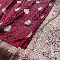 zikaraa Women Floral Pattern Kanjeevaram Saree with Contrast Border-picture-45