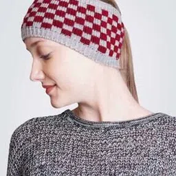 Women Checks Cap-image-0