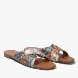 Women Printed Criss-Cross Slides-image-4