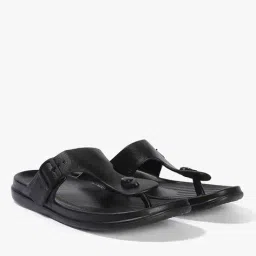 frisbee Men Thong-Strap Slip-On Sandals image 1
