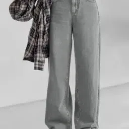 Women High-Rise Straight Jeans-image-7