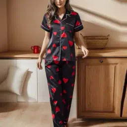 fyre rose Women Graphic Nightwear Set image 1