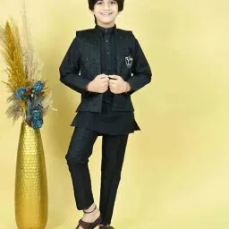 pixie n prince Boys Geometric Kurta Pyjama Set image 1