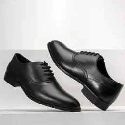 red tape Men Regular Fit Lace-Up Formal Shoes-picture-46