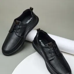 duke Men Low-Top Derby Shoes image 1