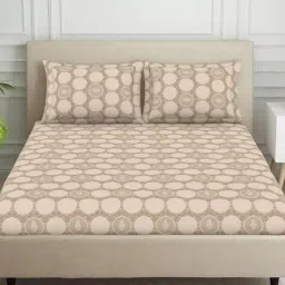 welspun 120 TC Geometric Print Double Bedsheet with Pillow Covers  image 1