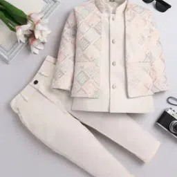 fourfolds Men Embellished and Embroidery Sherwani Set-picture-46