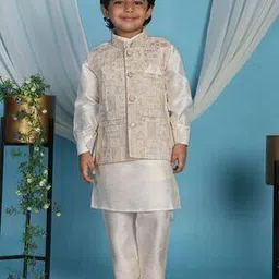 Boys Self-Design Kurta Pyjama Set with Waistcoat-image-2