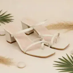 trase Women Chunky Heeled Sandals -picture-34