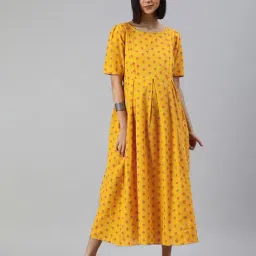 swishchick Women Floral Fit and Flare Dress image 1