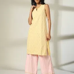 avaasa set Women Embroidered Straight Kurta Suit Set-picture-19