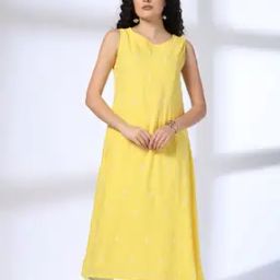 avaasa mix n' match Women Embroidered A-Line Kurta-picture-28