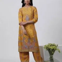 w Women Paisley Print Straight Kurta Set-picture-47