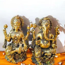aakrati Set of 2 Brass Laxmi Ganesha Idol image 1