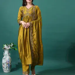 svaraa Women Embroidered Anarkali Kurta Set with Dupatta image 1