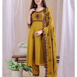 svaraa Women Embroidery Straight Kurta Set-picture-24