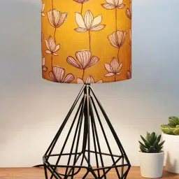 homesake Modern Diamond Table Lamp with Shade image 1