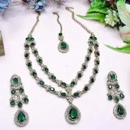 vatsalya Women Stone-Studded Necklace & Earrings with Mangtika Set-picture-21