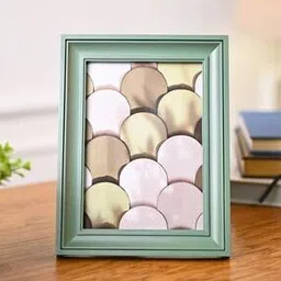 market 99 Plastic Photo Frame-picture-18