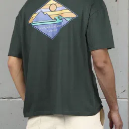 Shein Relaxed Fit Drop Shoulder Graphic Back Print Crew Tshirt image 1